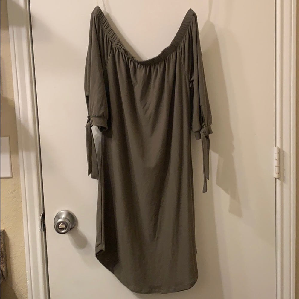 Soft strapless dress